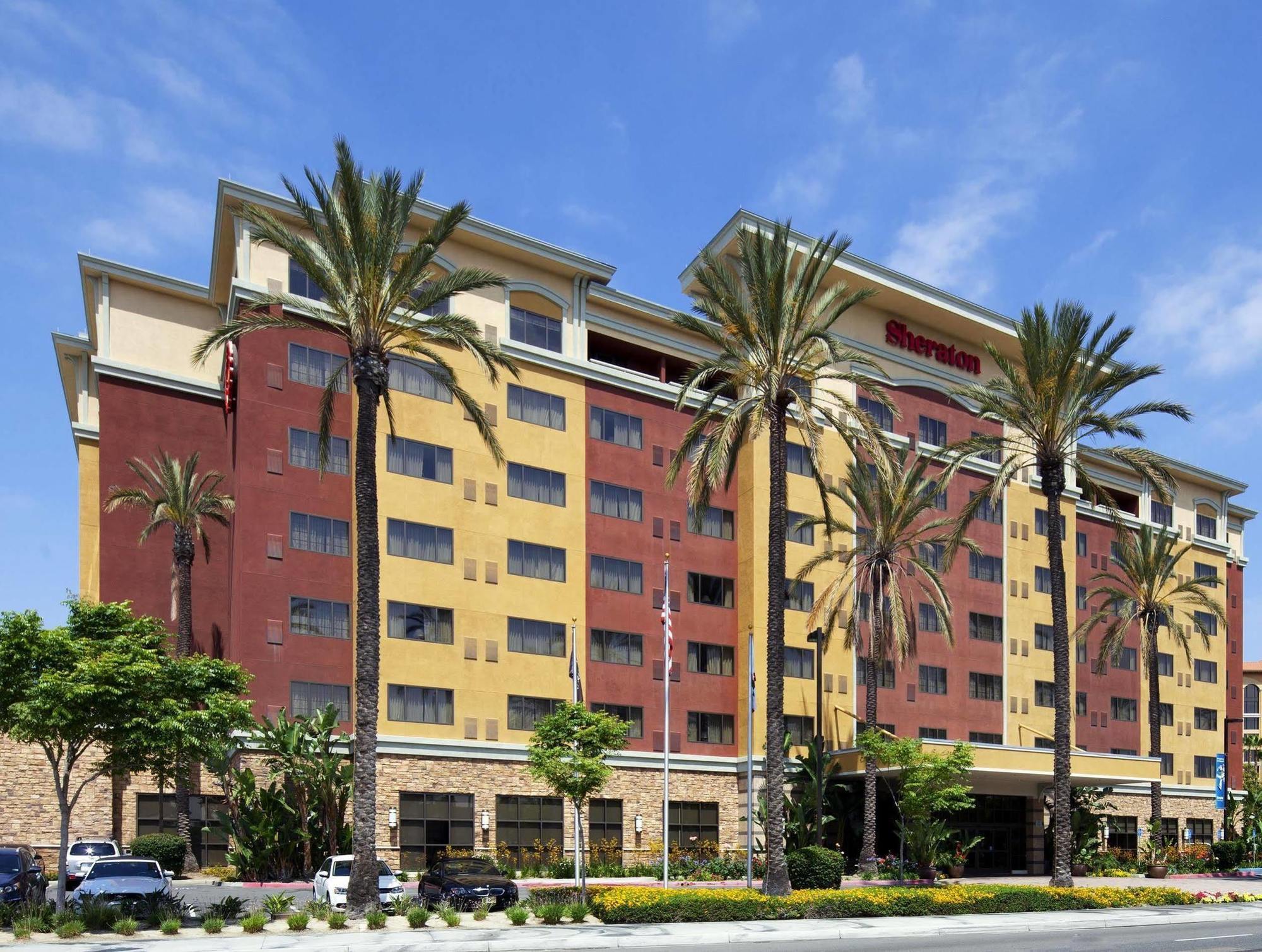 Sheraton Garden Grove-Anaheim South Exterior foto